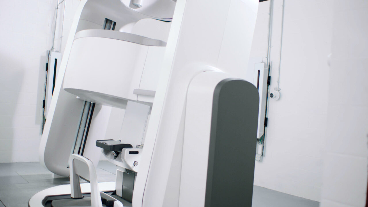  Leo Cancer Care signs exclusive agreement